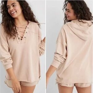 Aerie lace-up Overside Hooded Top -Size XS